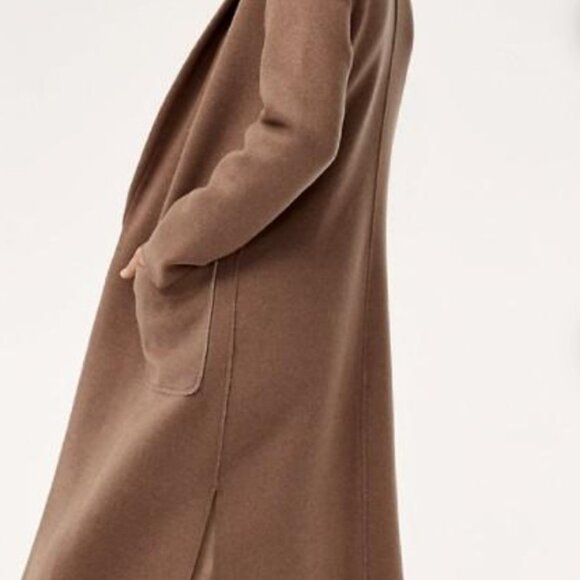 NWOT ARITZIA Luxe Lounge Jacket - Picture 3 of 6